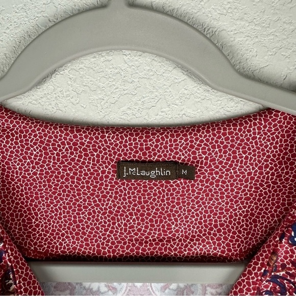 J. McLaughlin Red Paisley V-Neck 3/4 Sleeve Catalina Cloth Top Size Medium - Picture 6 of 8